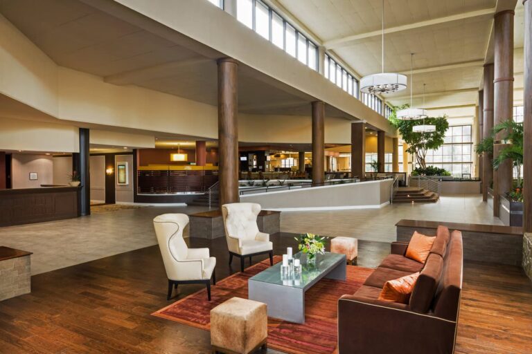 Sheraton Charlotte Airport Hotel 2 768x512