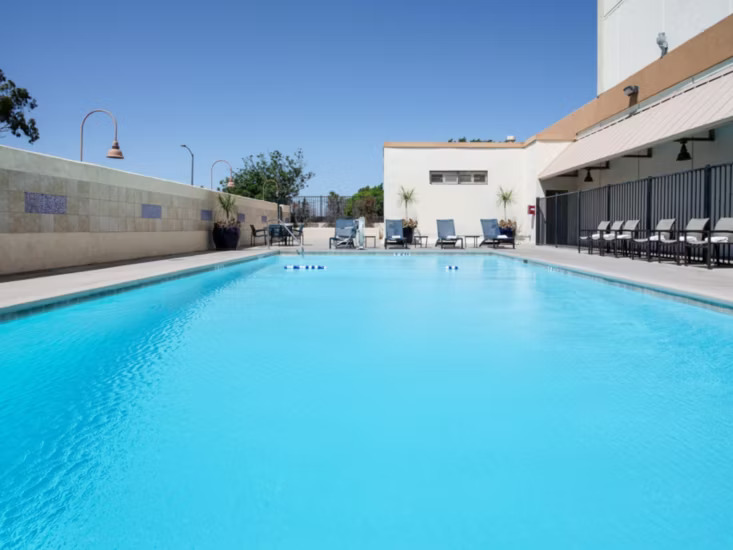 holiday inn los angeles LAX 3 1