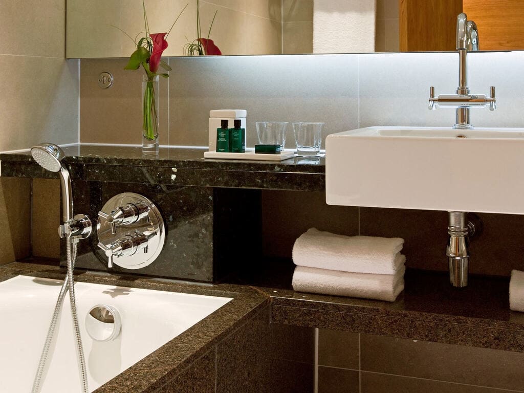 sofitel london heathrow 6